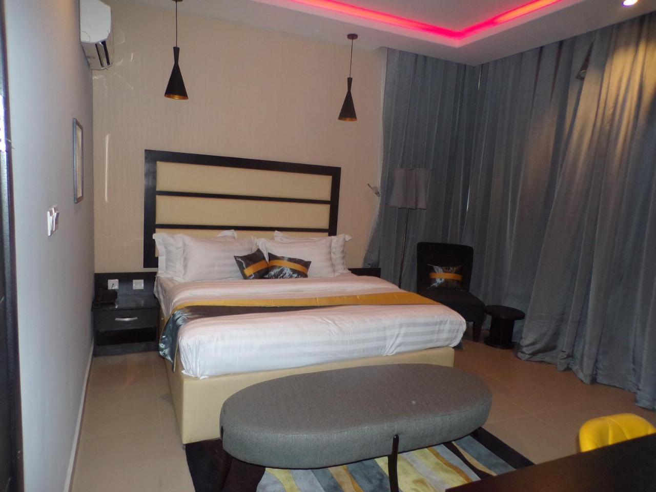 The Mayhill Lekki Exterior photo