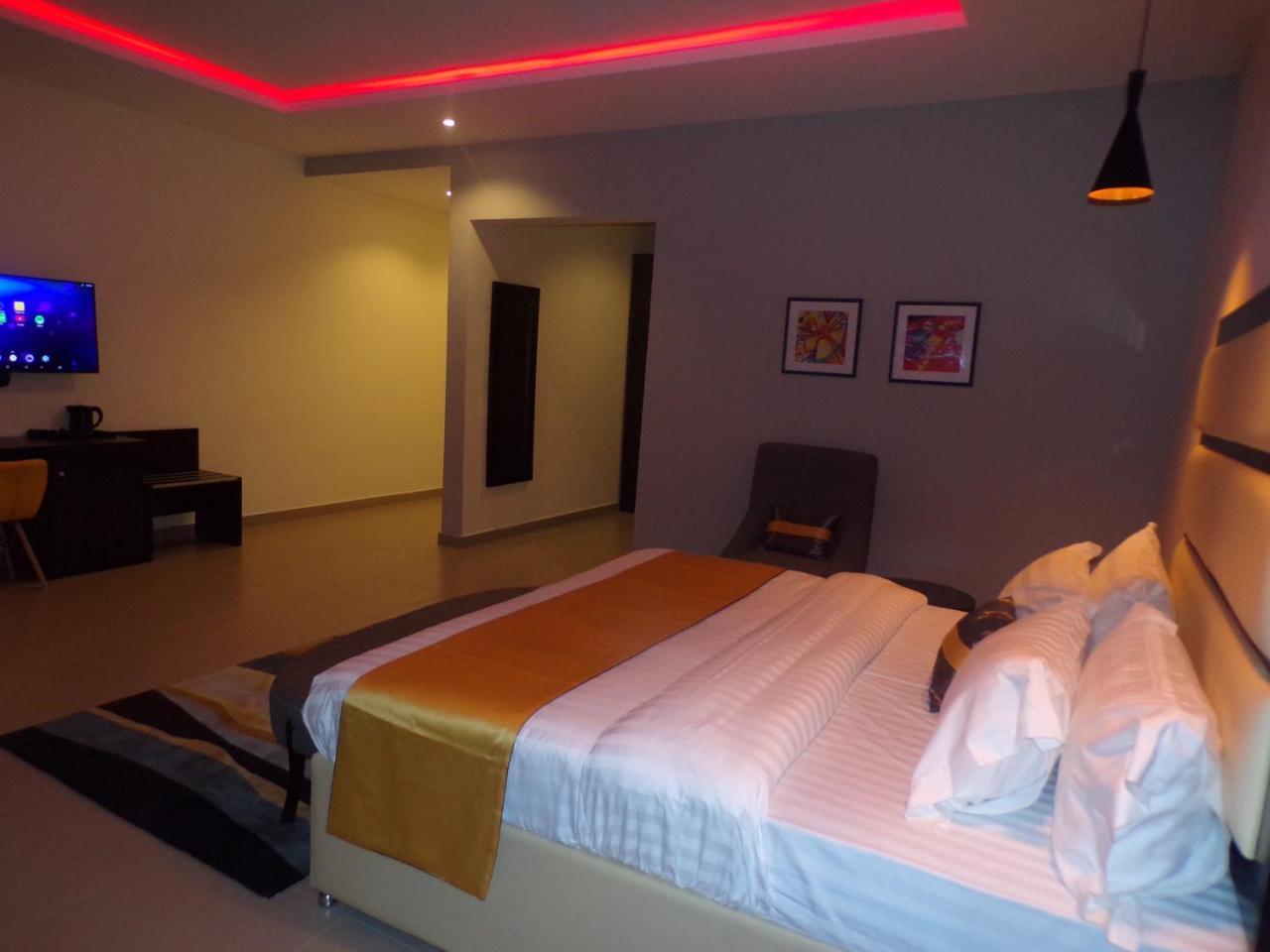 The Mayhill Lekki Exterior photo