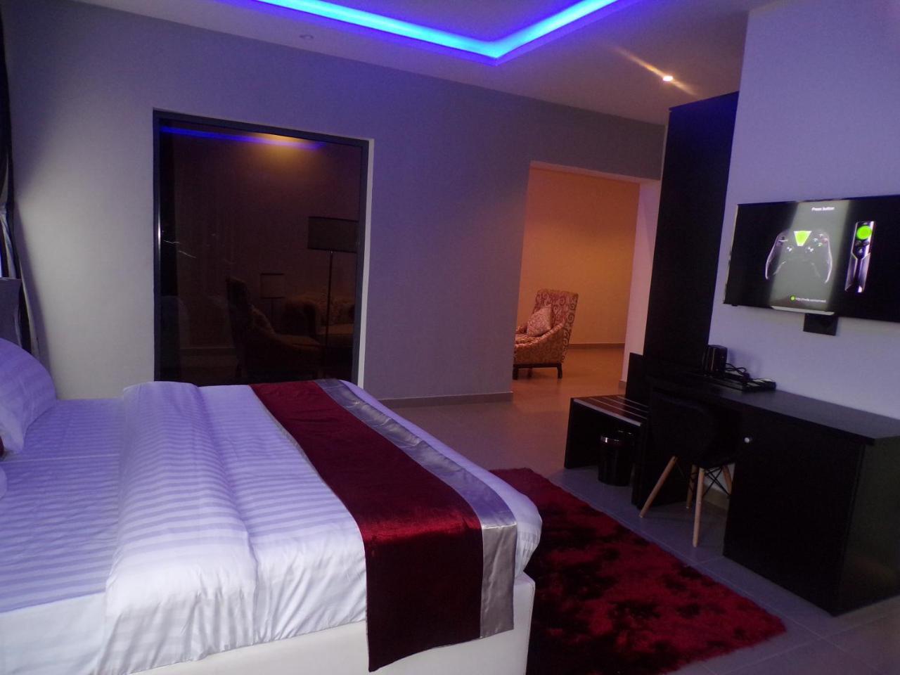 The Mayhill Lekki Exterior photo