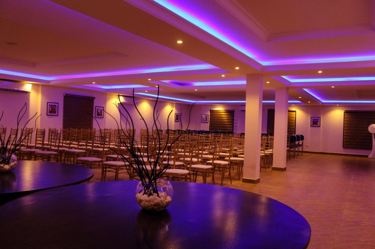 The Mayhill Lekki Exterior photo